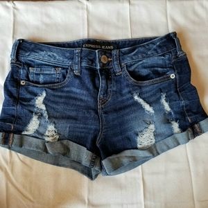 Express distressed shorts